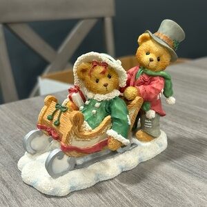 Cherished Teddies Walking in a Winter Wonderland Figure CT9